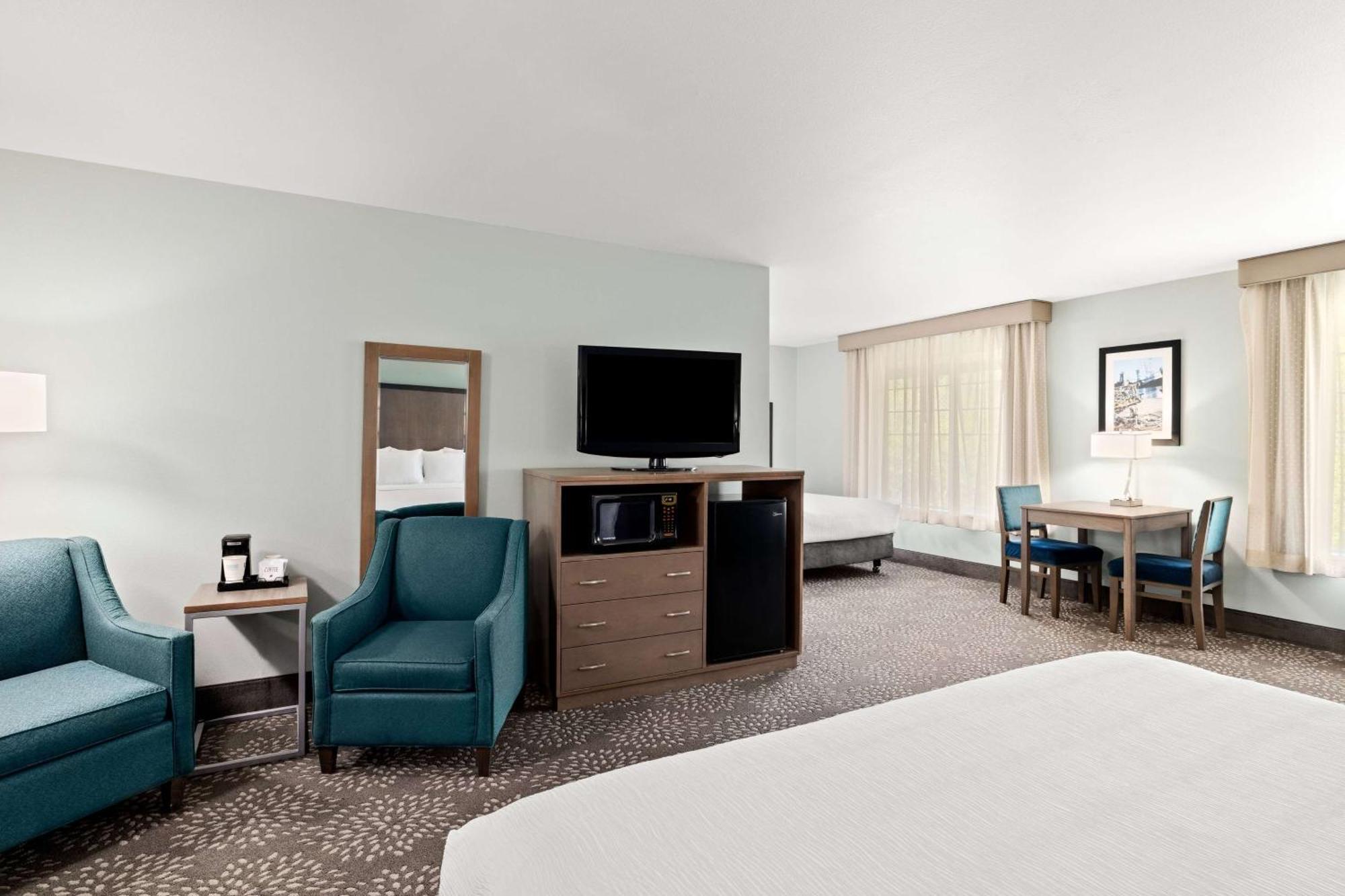 La Quinta By Wyndham Newport Exterior foto