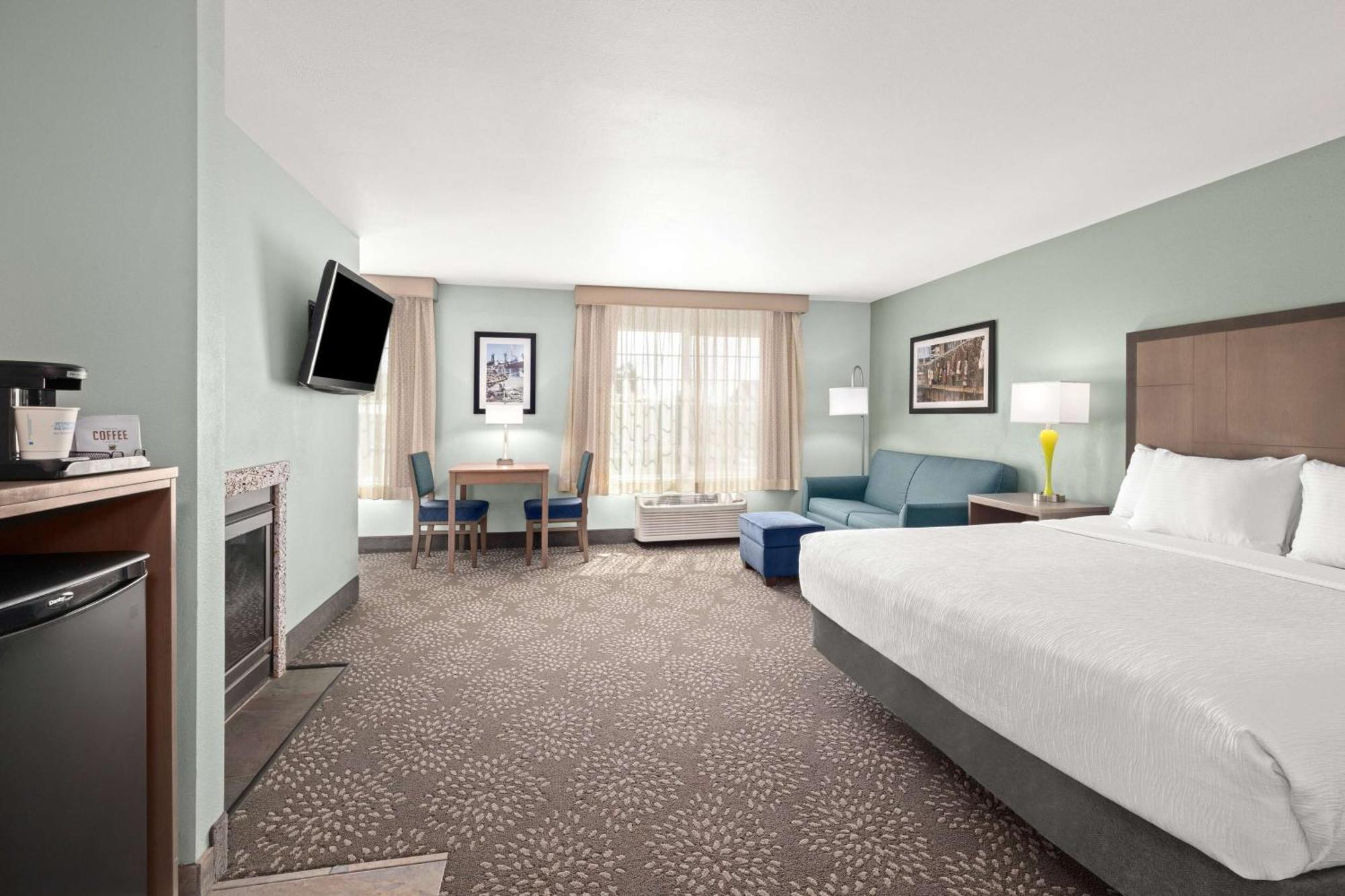 La Quinta By Wyndham Newport Exterior foto